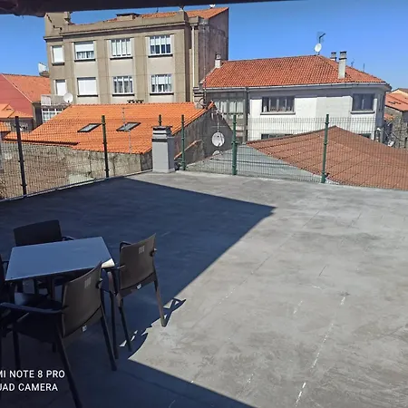 Apartamento En El Paseo Maritimo De Vilanova De Arousa A Pie De Playa Esterno foto