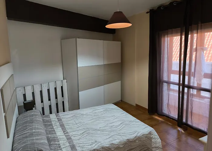 Apartamento En El Paseo Maritimo De Vilanova De Arousa A Pie De Playa