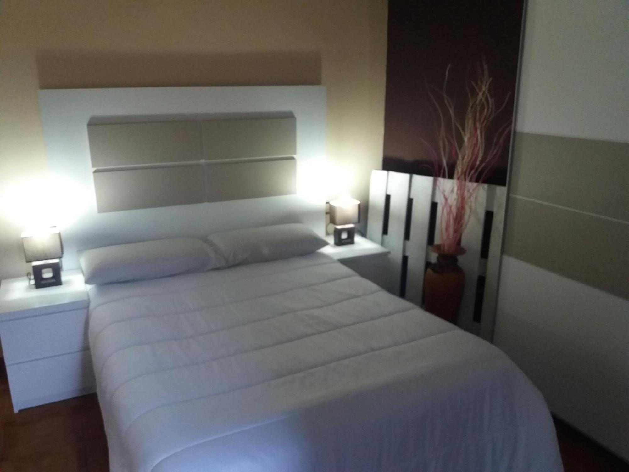 En El Paseo Maritimo De A Pie De Playa Apartment Vilanova de Arousa